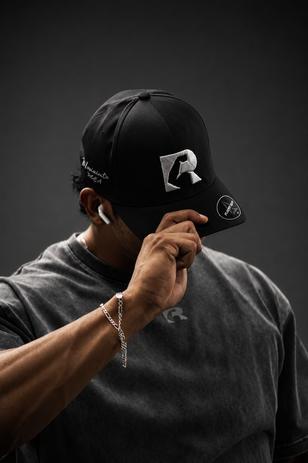 ANTIBLANDOS HAT: BLANCO